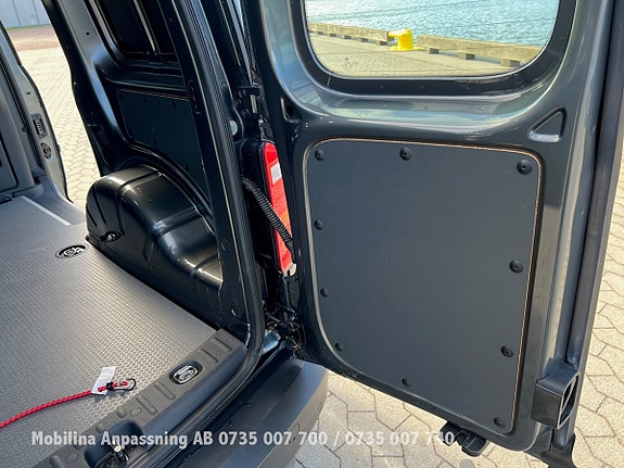Volkswagen Caddy 19 of 30