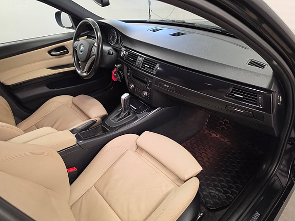 BMW 320 7 of 8
