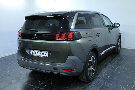 Peugeot 5008 7 of 12