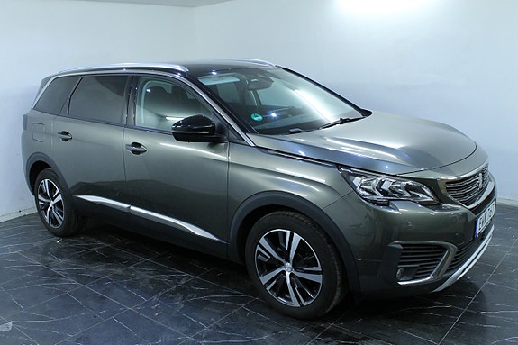 Peugeot 5008 8 of 12