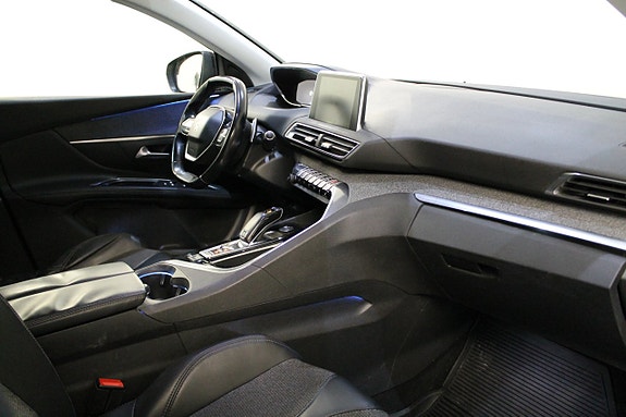 Peugeot 5008 10 of 12