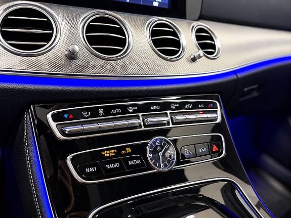Mercedes-Benz E 220 d 18 of 19
