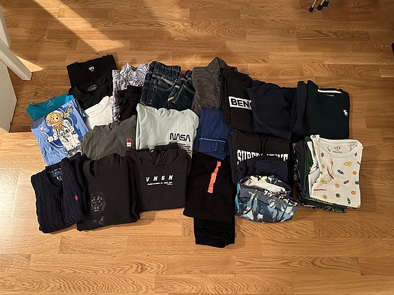 Product image 1 of 4