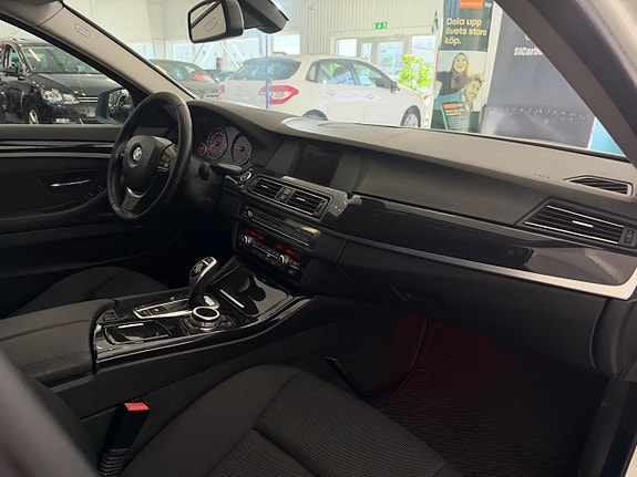 BMW 520d 12 of 27