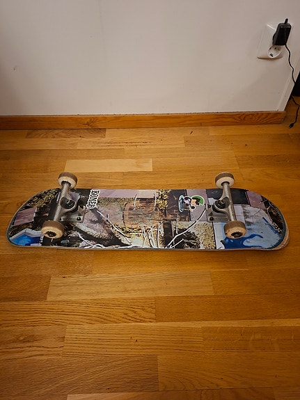 Product image 1 of 5