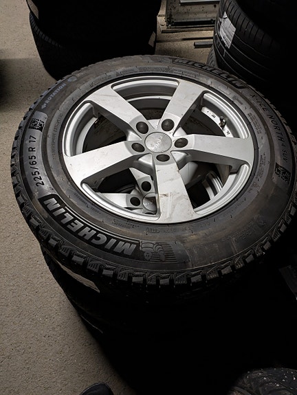 Product image 1 of 6