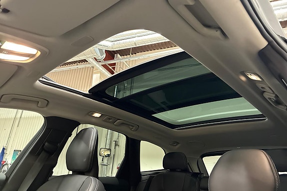 Volvo XC60 18 of 30