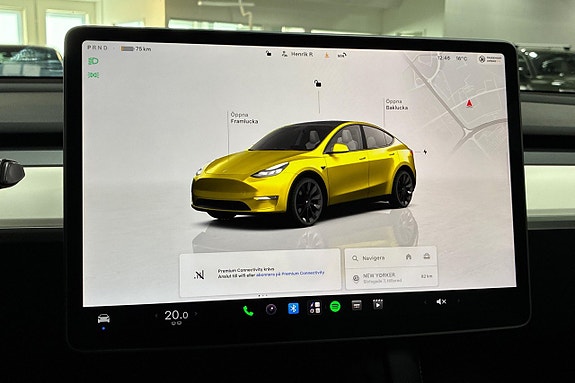 Tesla Model Y 20 of 27