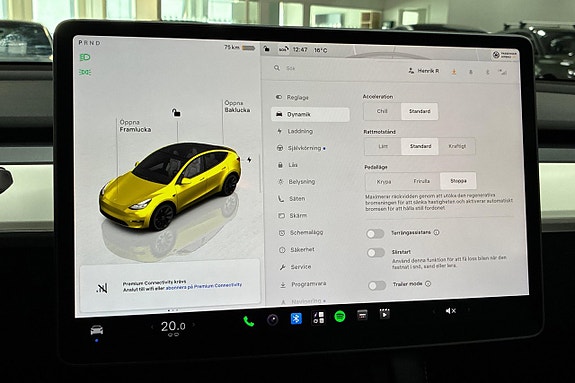 Tesla Model Y 21 of 27