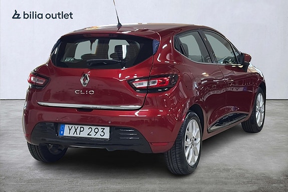 Renault Clio 6 of 24