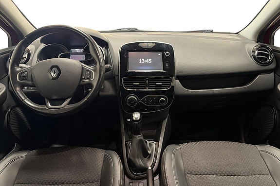 Renault Clio 12 of 24