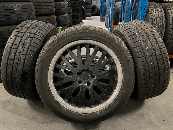Product image 1 of 3