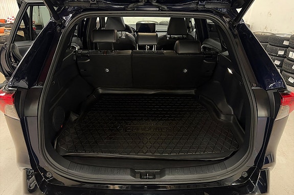 Toyota RAV4 10 of 30