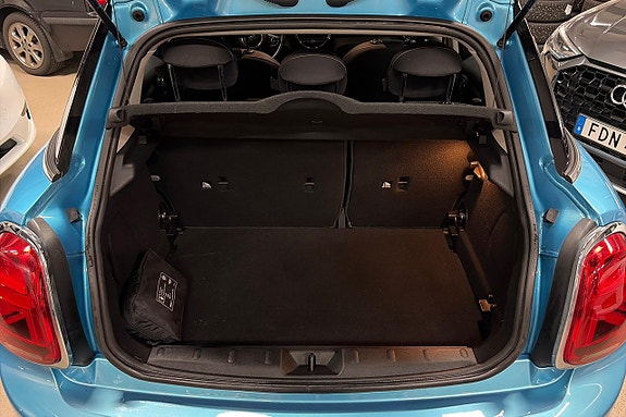 MINI Cooper 10 of 23