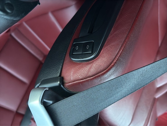 BMW 320 15 of 17