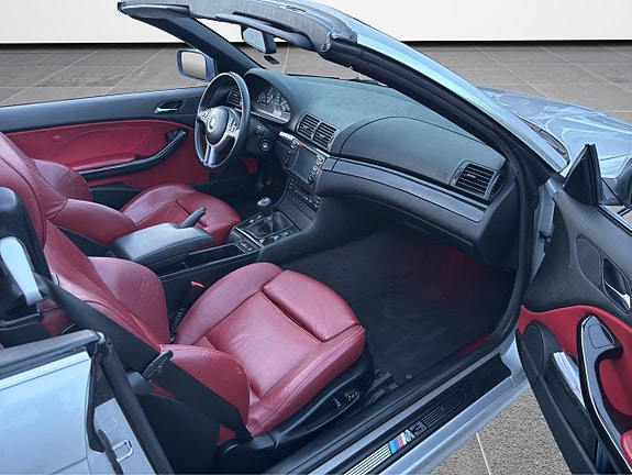 BMW 320 11 of 17