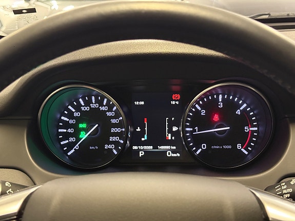 Land Rover Discovery Sport 18 of 30