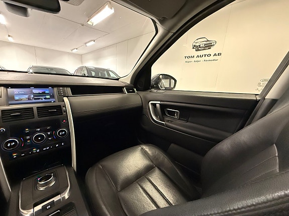 Land Rover Discovery Sport 26 of 30
