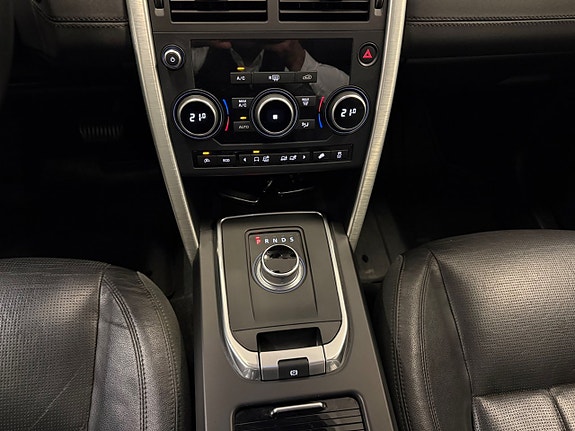 Land Rover Discovery Sport 25 of 30