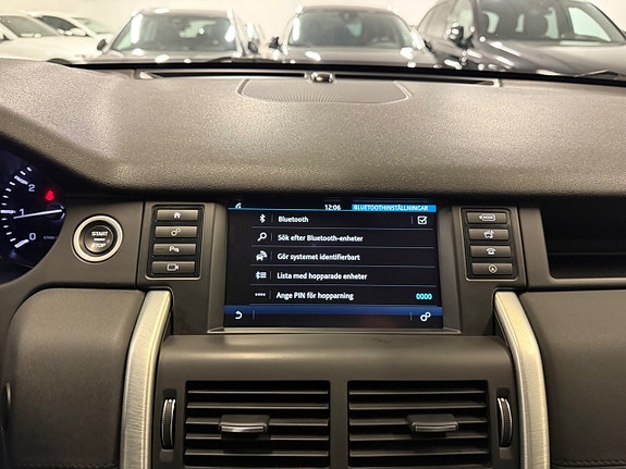 Land Rover Discovery Sport 21 of 30