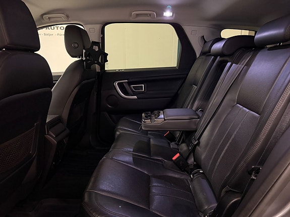 Land Rover Discovery Sport 13 of 30