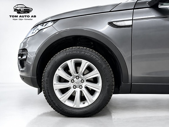 Land Rover Discovery Sport 3 of 30