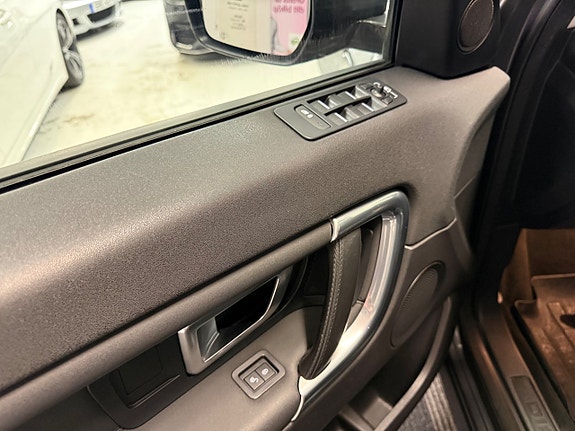Land Rover Discovery Sport 9 of 30