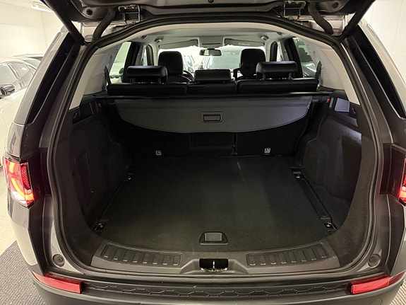 Land Rover Discovery Sport 30 of 30