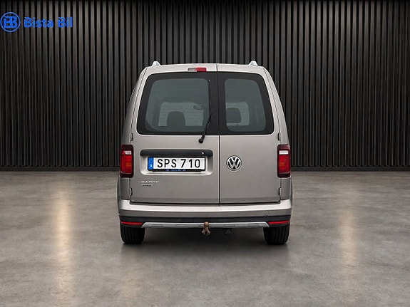 Volkswagen Caddy Alltrack 9 of 19