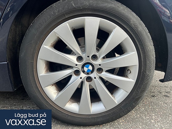 BMW 320d 9 of 30