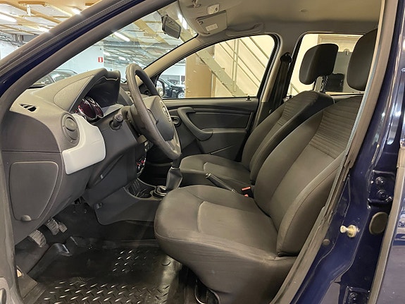 Dacia Duster 9 of 20
