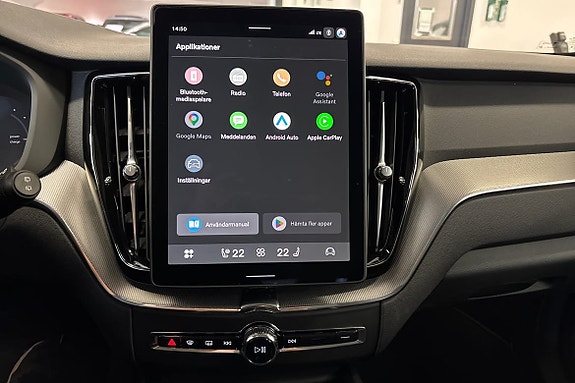Volvo XC60 15 of 19