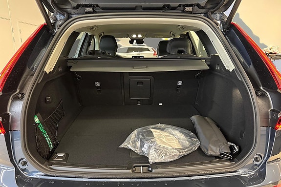 Volvo XC60 12 of 19