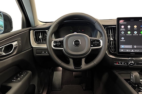 Volvo XC60 11 of 19