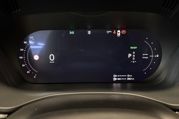 Volvo XC60 16 of 19