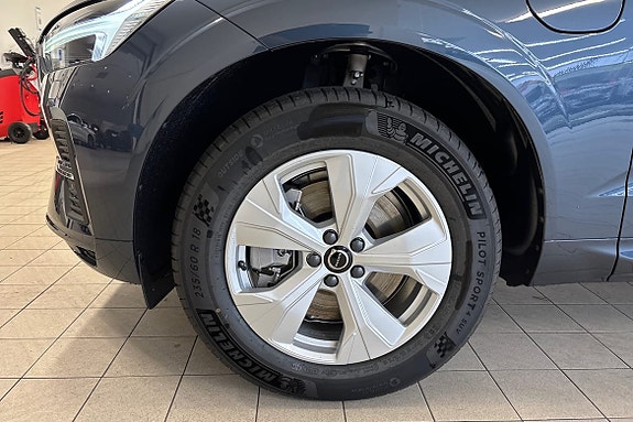 Volvo XC60 17 of 19