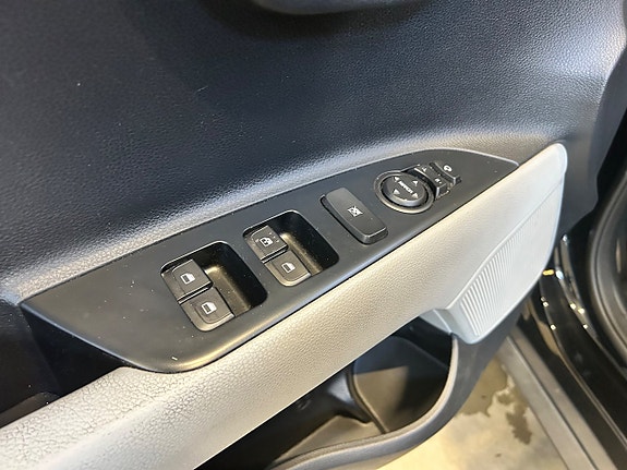 Kia Stonic 16 of 16