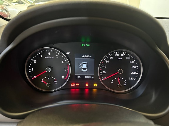 Kia Stonic 15 of 16