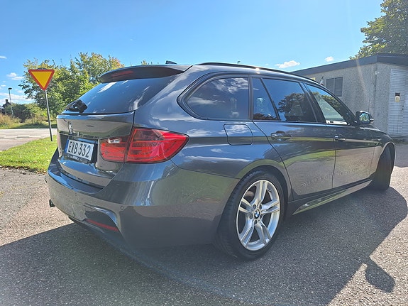 BMW 320d 8 of 26