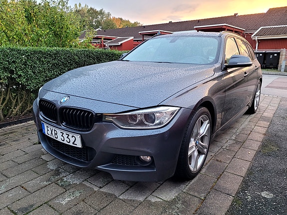BMW 320d 3 of 26