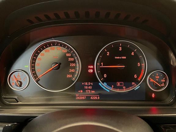BMW 520d 15 of 20