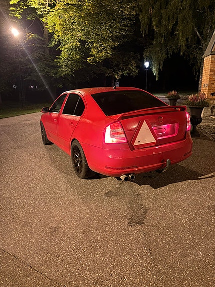Skoda Octavia RS 2 of 6