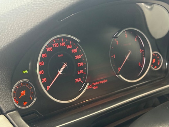 BMW 520d 11 of 17