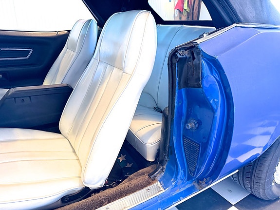 Mercury Cougar 21 of 29