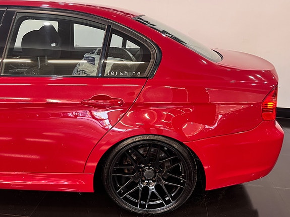 BMW 320d 5 of 7