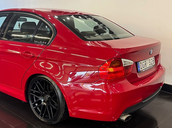 BMW 320d 4 of 7