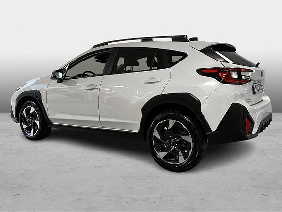 Subaru Crosstrek 2 of 15