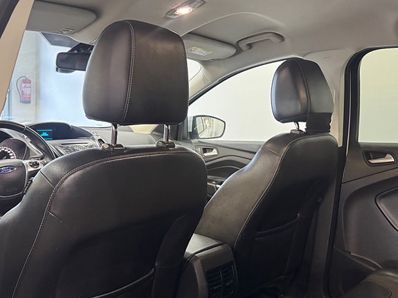 Ford Kuga 8 of 13
