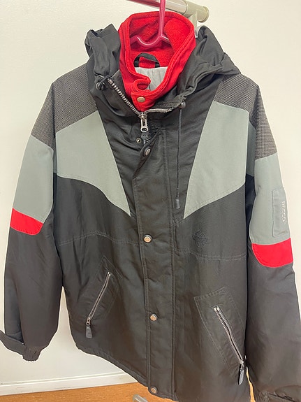 Product image 1 of 4