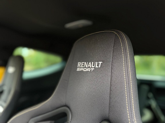 Renault Megane 15 of 17